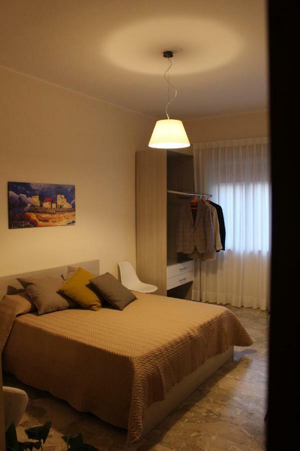 Sant'Adriana Apartment Реджо ди Калабрия Екстериор снимка